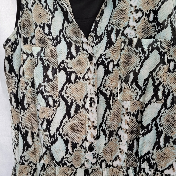 Snakeskin style dress - Picture 4 of 10